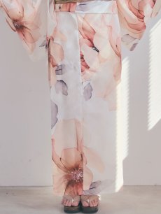 モデル：菅野結以　身長：163cm