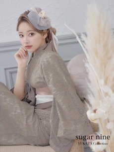 画像2: 【浴衣セール！】【即日発送】【浴衣】ベージュ×フラワーレース浴衣【浴衣３点セット 浴衣/帯/下駄】[YMT] (2)