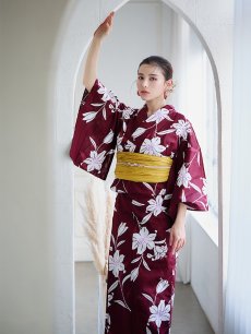 画像10: 【即日発送】【浴衣】エンジ×モダンハイビスカス浴衣 【浴衣3点セット 浴衣/帯/下駄】 [FB02] (10)