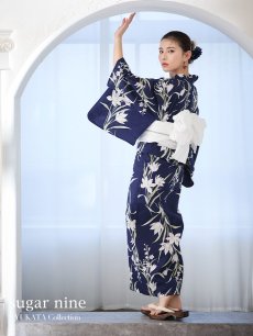 画像3: 【即日発送】ネイビー地x百合柄浴衣 【浴衣3点セット 浴衣/帯/下駄】 [FB02] (3)