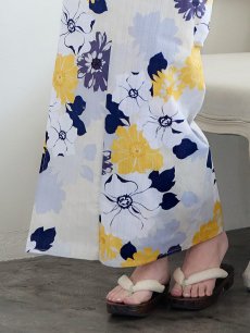 画像7: 【即日発送】【浴衣】イエローとブルーのニュアンス牡丹浴衣 【浴衣3点セット 浴衣/帯/下駄】 [FB02] (7)