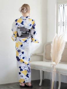 画像8: 【即日発送】【浴衣】イエローとブルーのニュアンス牡丹浴衣 【浴衣3点セット 浴衣/帯/下駄】 [FB02] (8)