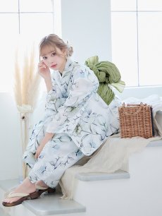 画像10: 【即日発送】水墨風イエロー×ブルー牡丹浴衣 (浴衣/帯/飾り紐/下駄4点セット) [YMT] (10)