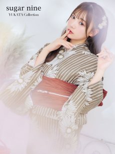 画像1: 【即日発送】ブラウンストライプにガーベラ花浴衣 【浴衣3点セット 浴衣/帯/下駄】 [YMT] (1)