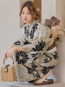 画像1: 【即日発送】レトロモダンマーガレット浴衣 【浴衣3点セット 浴衣/帯/下駄】 [YMT] (1)