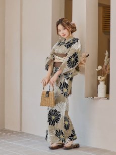 画像16: 【即日発送】レトロモダンマーガレット浴衣 【浴衣3点セット 浴衣/帯/下駄】 [YMT] (16)