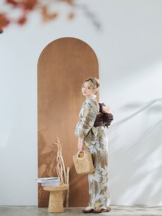 画像5: 【浴衣セール！】【即日発送】大人グリーンベージュフラワー浴衣 【浴衣3点セット 浴衣/帯/下駄】 [YMT] (5)