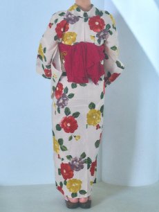 画像17: 【即日発送】モダン椿浴衣 【浴衣3点セット 浴衣/帯/下駄】 [YMT] (17)