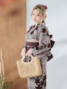 画像3: 【即日発送】ブラウンパープルリリー浴衣 【浴衣3点セット 浴衣/帯/下駄】 [YMT] (3)