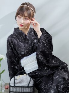 画像12: 【即日発送】ブラック×線画フラワー浴衣 【浴衣3点セット 浴衣/帯/下駄】 [YMT] (12)
