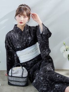 画像3: 【即日発送】ブラック×線画フラワー浴衣 【浴衣3点セット 浴衣/帯/下駄】 [YMT] (3)
