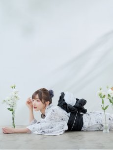 画像11: 【即日発送】ホワイト×線画フラワー浴衣 【浴衣3点セット 浴衣/帯/下駄】 [YMT] (11)