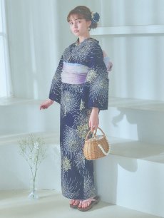 画像4: 【即日発送！】夜空×花火キラキラ浴衣 【浴衣3点セット 浴衣/帯/下駄】 [OF04] (4)