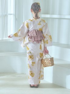 画像21: 【即日発送】白地にイエローの水彩花柄浴衣 【浴衣3点セット 浴衣/帯/下駄】 [YMT] (21)