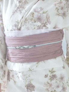 画像20: 【即日発送】くすみカラー× 水彩フラワー浴衣 【浴衣3点セット 浴衣/帯/下駄】 [YMT] (20)