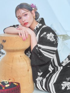 画像13: 【即日発送！】ストライプ×フラワーレトロ浴衣 【浴衣3点セット 浴衣/帯/下駄】 [YMT] (13)