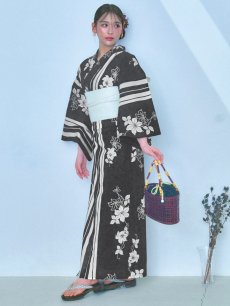 画像7: 【即日発送！】ストライプ×フラワーレトロ浴衣 【浴衣3点セット 浴衣/帯/下駄】 [YMT] (7)