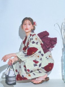 画像8: 【即日発送】ホワイト＆レッド椿浴衣 【浴衣3点セット 浴衣/帯/下駄】 [OF04] (8)