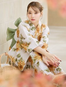 画像1: 【即日発送】水彩向日葵浴衣 【浴衣3点セット 浴衣/帯/下駄】 [YMT] (1)