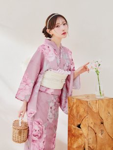 モデル：菅野結以　身長：163cm