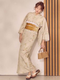 画像2: 【即日発送】パステルイエロー地×小花柄浴衣【浴衣３点セット 浴衣/帯/下駄】[OF04] (2)