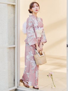 画像9: 【浴衣セール！】【即日発送】【浴衣】 大人スウィート/ピンク地フラワー浴衣 【浴衣３点セット 浴衣/帯/下駄】 [YMT] (9)