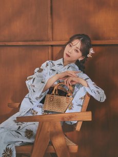 モデル：麻亜里　身長：160cm　着用サイズ：Fサイズ