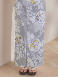 画像24: 【即日発送】グレー×フラワー浴衣 【浴衣3点セット 浴衣/帯/下駄】 [OF04] (24)