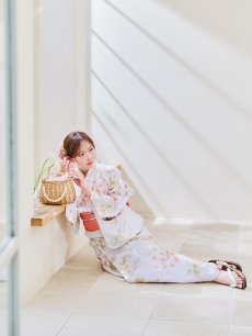 画像9: 【即日発送！】クリームイエロー×オレンジ紫陽花浴衣【浴衣３点セット 浴衣/帯/下駄】 [YMT] (9)