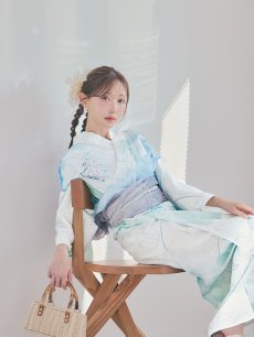 モデル：菅野結以　身長：163cm