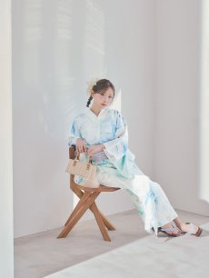 モデル：菅野結以　身長：163cm