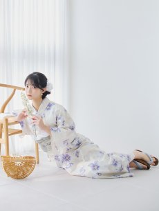 画像3: 【即日発送】紫の花揺蕩う浴衣 【浴衣3点セット 浴衣/帯/下駄】 [YMT] (3)