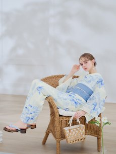画像10: 【即日発送】グラデーションブルー牡丹和モダン浴衣 【浴衣3点セット 浴衣/帯/下駄】 [YMT] (10)