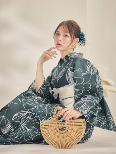 モデル：kie　身長158cm　着用サイズ：Fサイズ