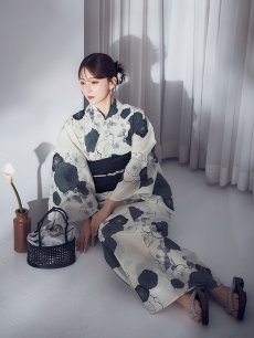 画像2: 【即日発送】梅柄藍鼠色浴衣 【浴衣3点セット 浴衣/帯/下駄】  [OF04] (2)