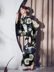 画像13: 【即日発送】向日葵柄黒色浴衣 【浴衣3点セット 浴衣/帯/下駄】 [OF04] (13)