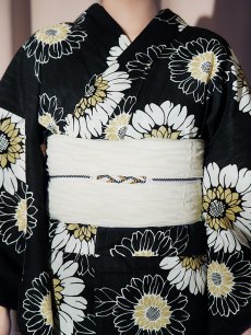 画像16: 【即日発送】向日葵柄黒色浴衣 【浴衣3点セット 浴衣/帯/下駄】 [OF04] (16)