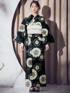 画像4: 【即日発送】向日葵柄黒色浴衣 【浴衣3点セット 浴衣/帯/下駄】 [OF04] (4)