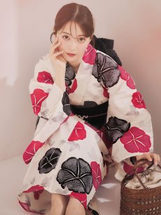 画像3: 【即日発送】紅色と黒の朝顔柄浴衣 【浴衣3点セット 浴衣/帯/下駄】[YMT] (3)