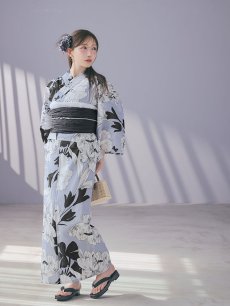 モデル：菅野結以 身長：163cm 着用サイズ：Fサイズ