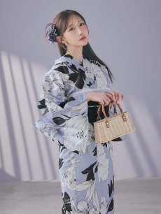 モデル：菅野結以 身長：163cm 着用サイズ：Fサイズ