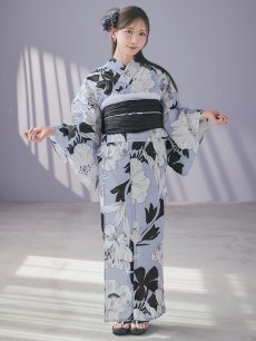 モデル：菅野結以 身長：163cm 着用サイズ：Fサイズ