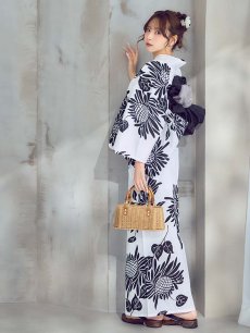 モデル:PyunA.(ぴょな) 身長:160cm