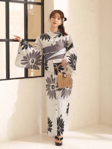 モデル：麻亜里　身長：160cm　着用サイズ：Fサイズ