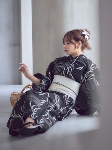 画像15: 【即日発送】モノトーン和柄柳浴衣【浴衣３点セット 浴衣/帯/下駄】[OF04] (15)