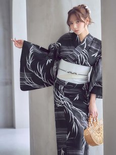 画像16: 【即日発送】モノトーン和柄柳浴衣【浴衣３点セット 浴衣/帯/下駄】[OF04] (16)