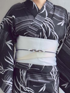 画像23: 【即日発送】モノトーン和柄柳浴衣【浴衣３点セット 浴衣/帯/下駄】[OF04] (23)