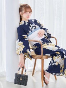 モデル:Kirari 身長:156cm