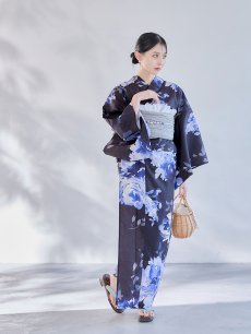 画像2: 【即日発送】大人ネイビー牡丹浴衣【浴衣３点セット 浴衣/帯/下駄】[OF04] (2)