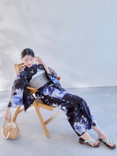 画像7: 【即日発送】大人ネイビー牡丹浴衣【浴衣３点セット 浴衣/帯/下駄】[OF04] (7)